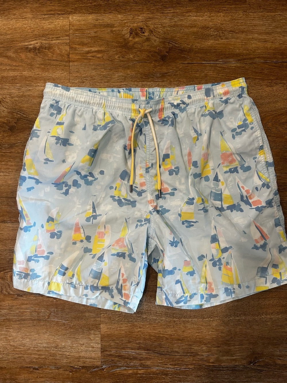 J McLaughlin Men's Light Blue Sailboat-Print Swim Trunks with Drawstring Waist